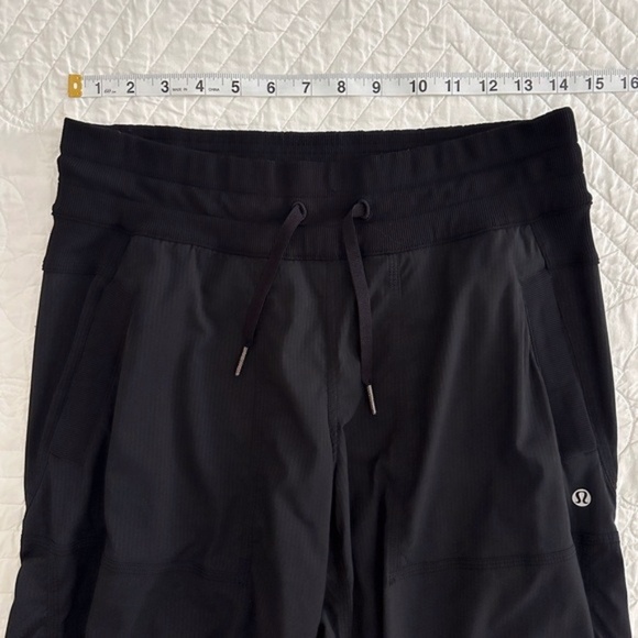 Lululemon Dance Studio Crop Pant Jogger Unlined Black Women’s Size 8 - Picture 5 of 8